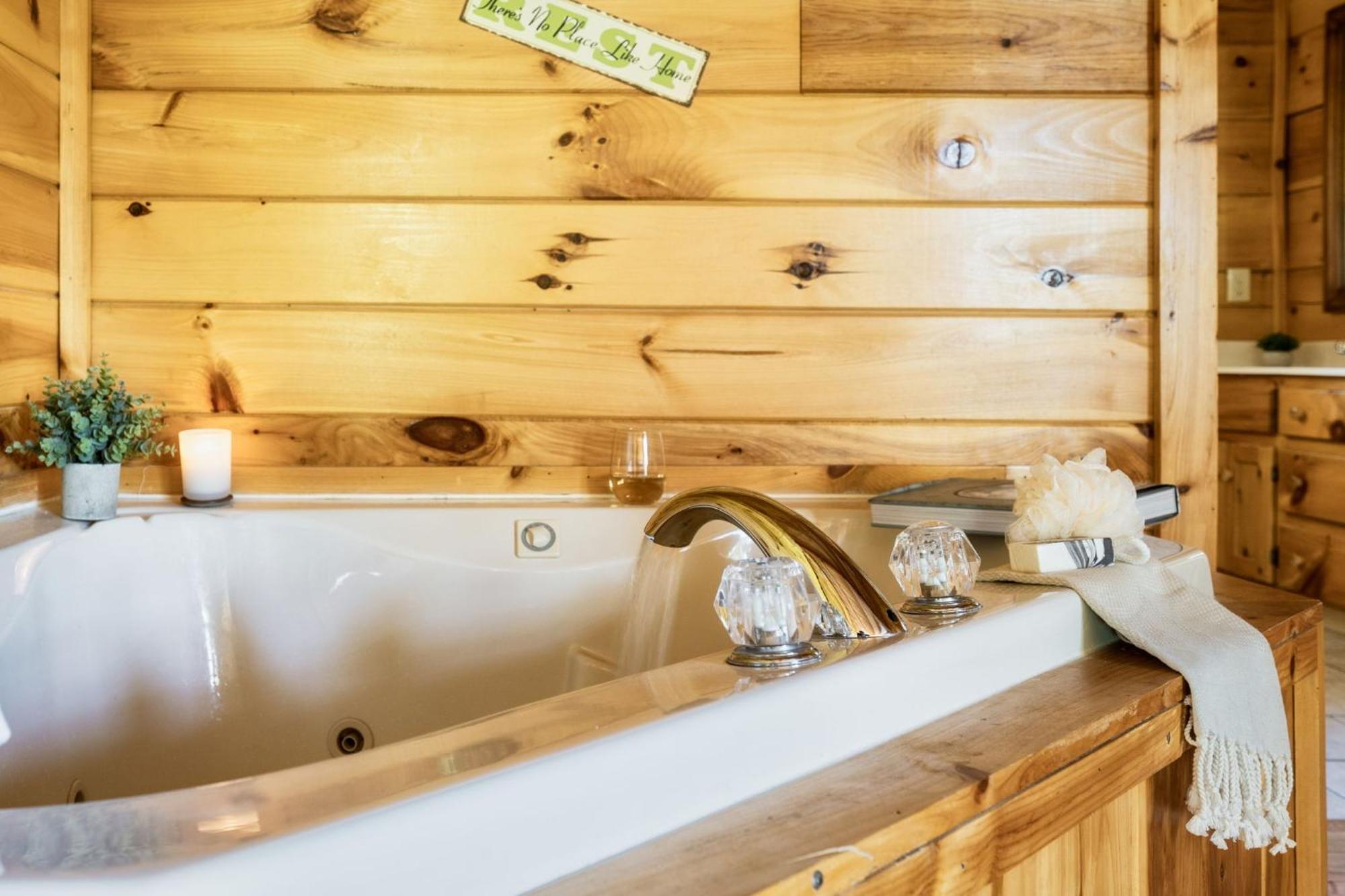 Alpine Resort Near Dollywood, Hot Tub, Game Room, Outdoor Pool, Fast Wifi Pigeon Forge Buitenkant foto